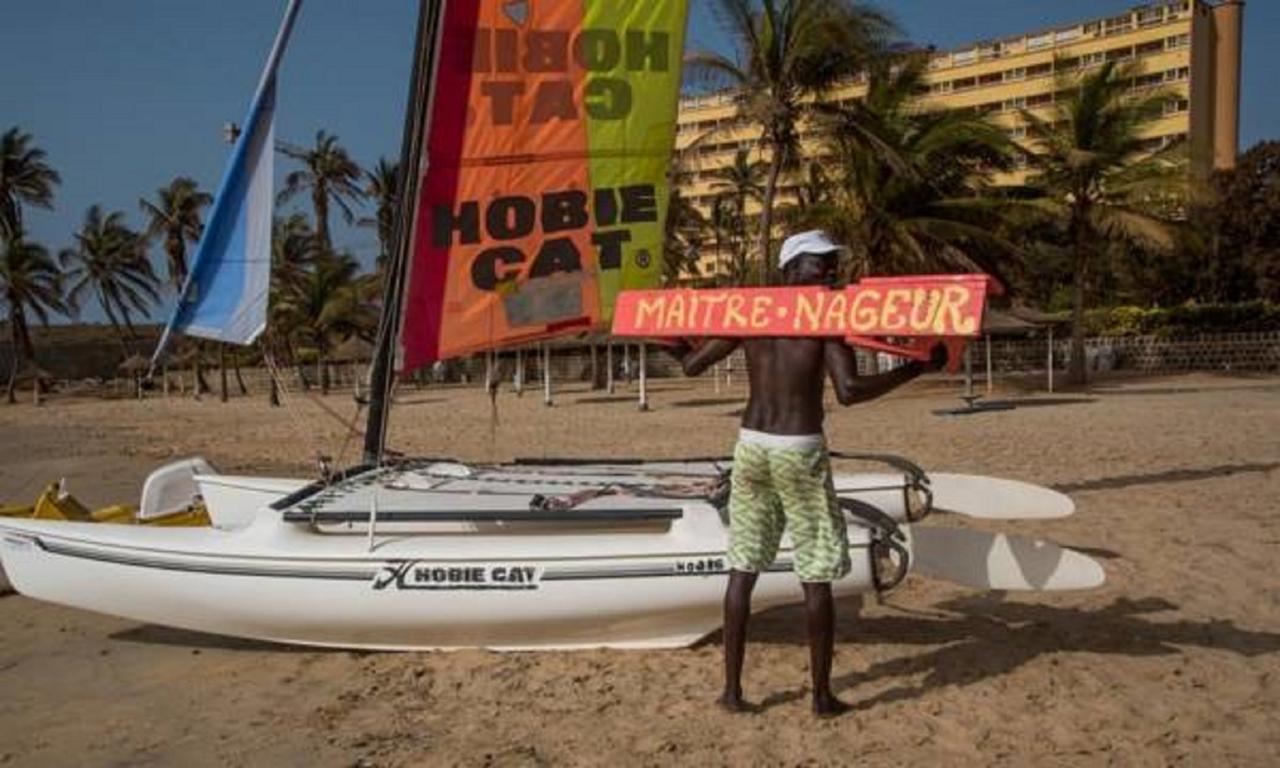 ホテル Ngor Diarama ダカール エクステリア 写真